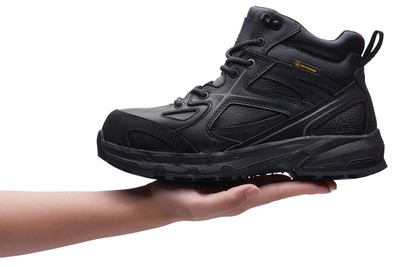 Moxie Mid - Aluminum Toe Slip-Resistant Black Mid-Top Work Boots for Women | Shoes For Crews - Canada