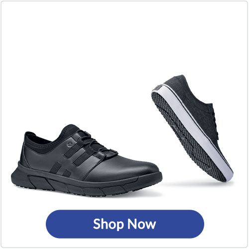 Casual slip-resistant water-resistant safety shoes