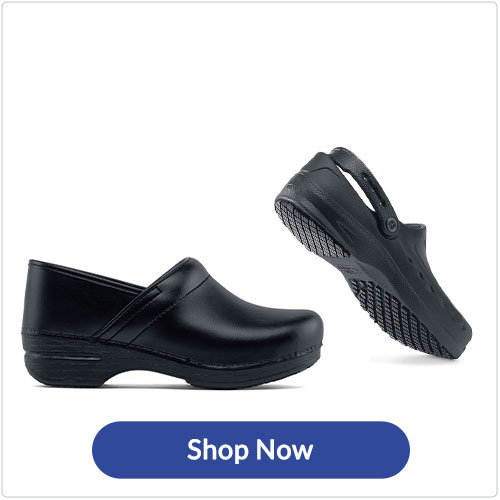 Slip-resistant clogs for chefs, cooks, nurses and healthcare