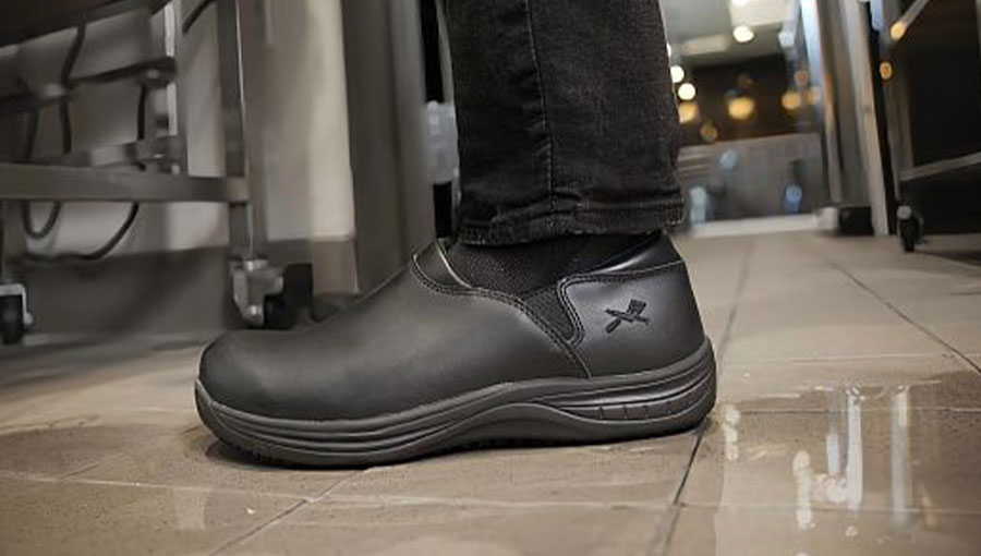Best Shoes for Restaurant Workers