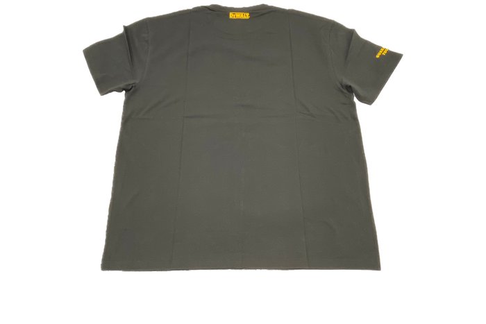 A2218 threequarter view