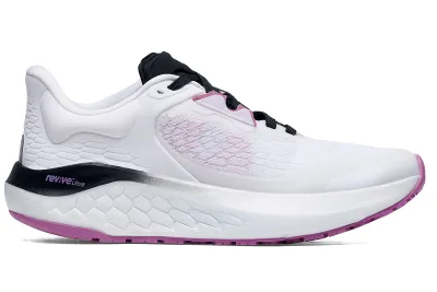 Chaussures de travail antidérapantes blache Shoes for Crews® Pinnacle Runner pour femmes