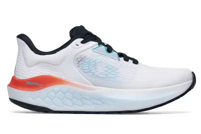 Shoes For Crews® Pinnacle Runner blanches chaussures de travail antidérapantes pour femmes