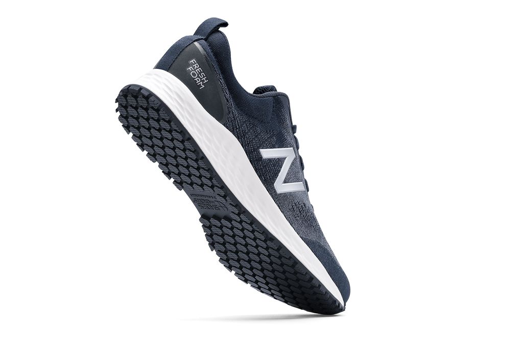 New Balance Arishi V3 Women's Thunder/Gunmetal SlipResistant Shoes