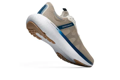 Cole Haan Hale Runner default view