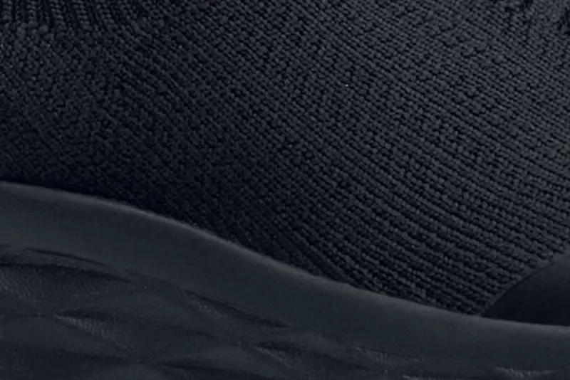 Everlight Slip-On detail view