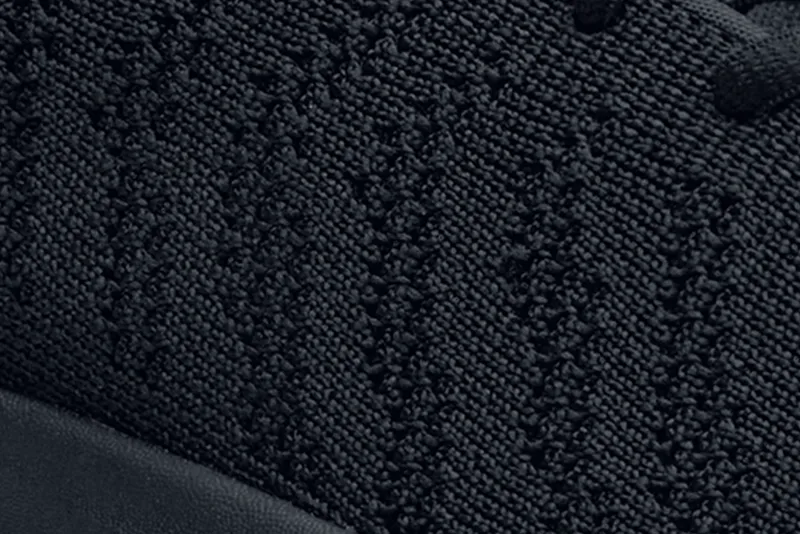Sleek Knit detail view