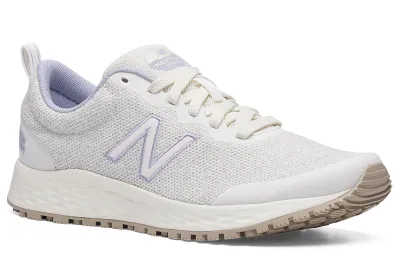 New Balance Arishi v3 three-quarter view