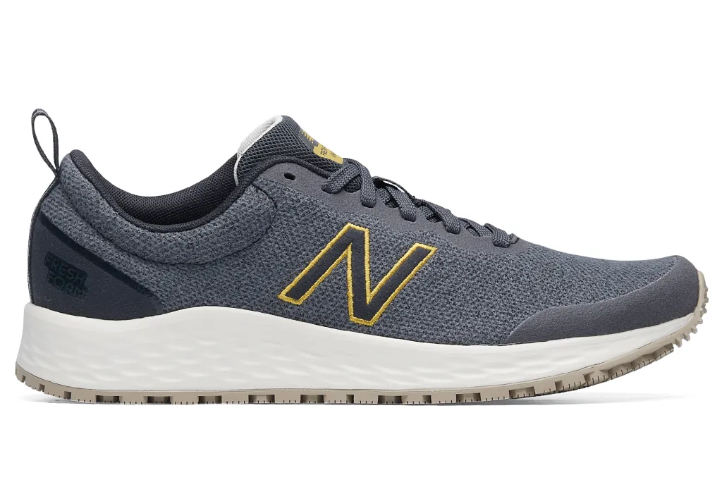 New Balance Arishi v3: Men display picture 2