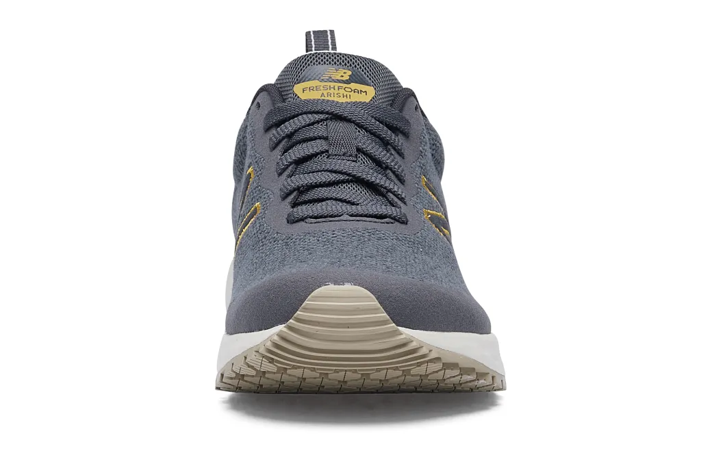 New Balance Arishi v3: Men's Steel Gray Slip-Resistant Shoes