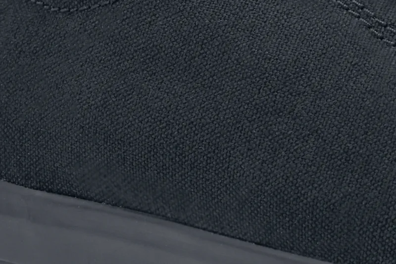 Delray - Canvas detail view