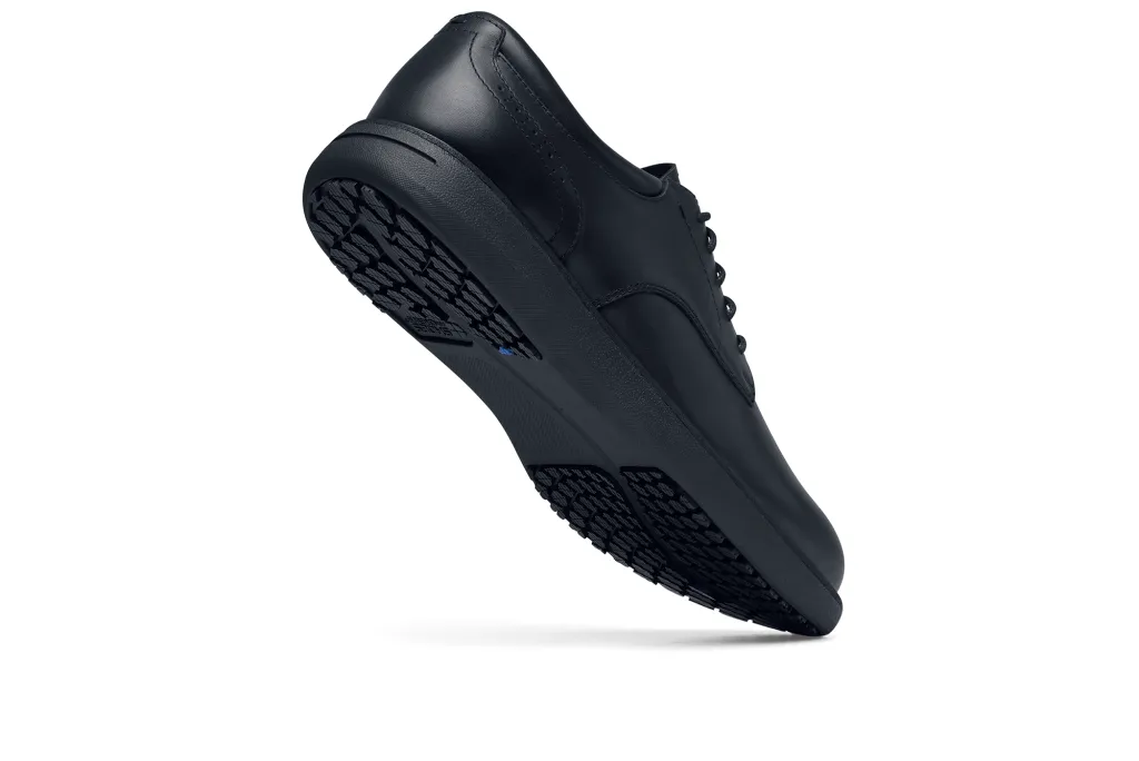 Men's MOZO Speakeasy Black Slip-Resistant Oxfords with Ice Grip