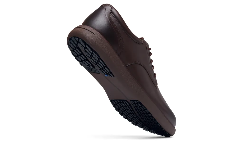 Men's Brown Slip-Resistant Oxfords with Ice Grip