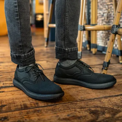 MOZO Speakeasy Knit Oxford 4SG lifestyle image #1