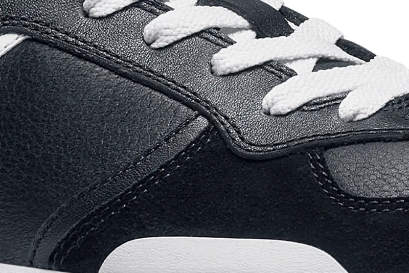 MOZO Jett detail view