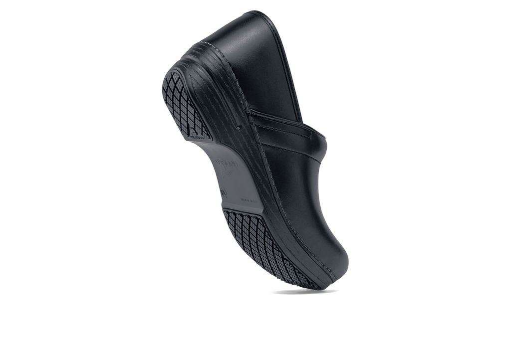 dansko pro xp waterproof