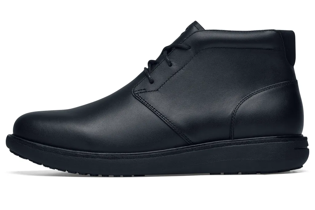 Men's Black Comfortable Slip-Resistant Chukka with Ice Grip