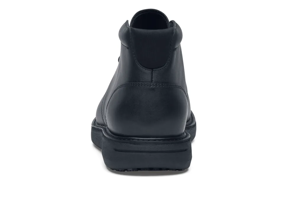 Men's Black Comfortable Slip-Resistant Chukka with Ice Grip