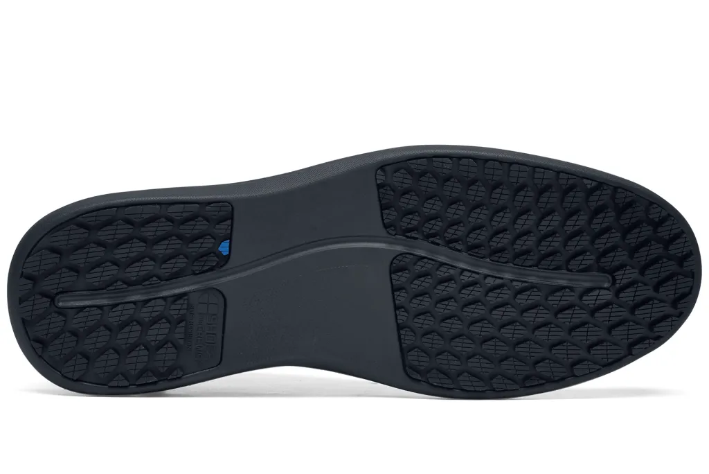 Men's Black Comfortable Slip-Resistant Chukka with Ice Grip