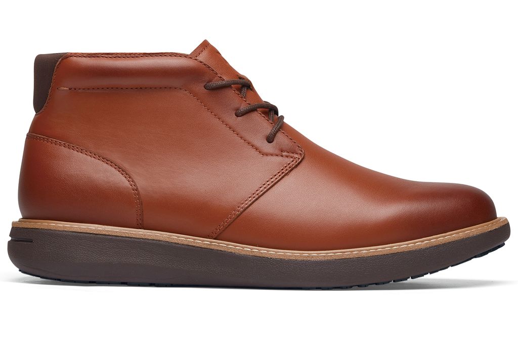 SHOES FOR CREWS® > MOZO Speakeasy Chukka 4SG - Men's / Tan