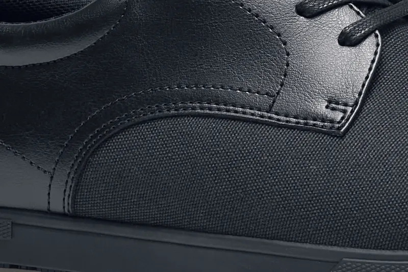 Core Lace-Up detail view
