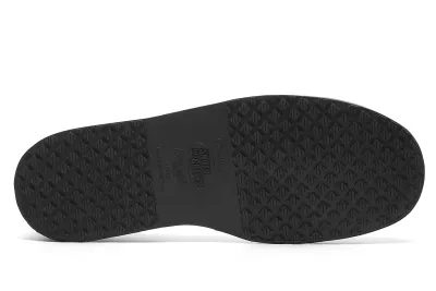 CREWGUARD® Slip-Resistant Overshoes - Steel Toe bottom view