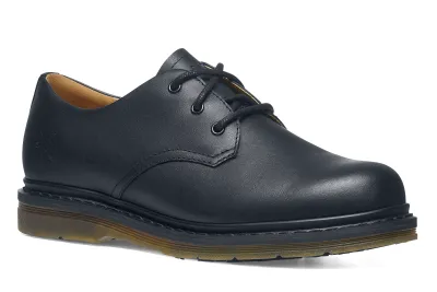 MOZO Minetta Oxford three-quarter view