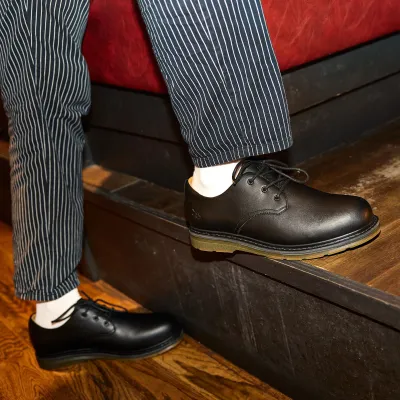 MOZO Minetta Oxford lifestyle image #1