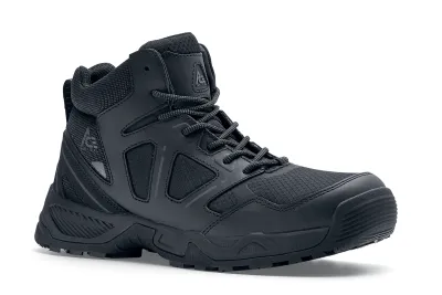 Defender Mid - Soft Toe three-quarter view
