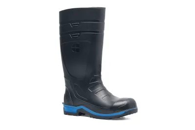 Sentry Pro - Soft Toe three-quarter view