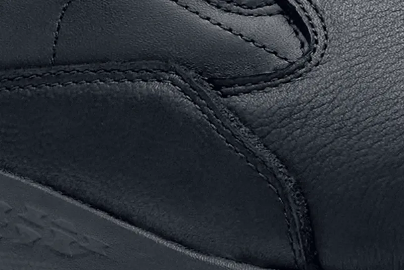 Pearl II Slip On - Nano Composite Toe detail view
