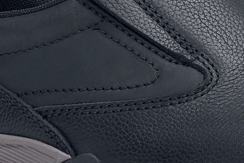Badlands Hiker Slip-On CSA - Nano Composite Toe detail view