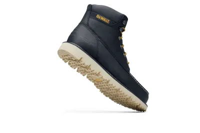 DEWALT 6 inch Flex Moc - Nano Composite Toe default view