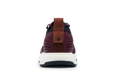 M42849 back view