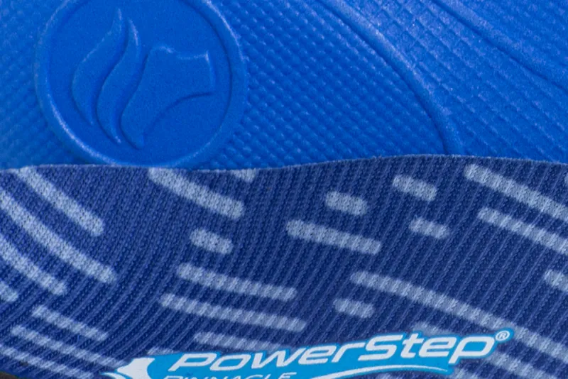 PowerStep® Pinnacle | Neutral Arch Supporting Insoles detail view