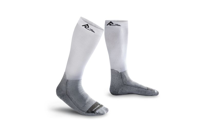 Over-Calf Socks with Drymax Technology right view