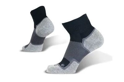 OS1st Wide Wellness Black Unisex Performance Crew Work Socks CA