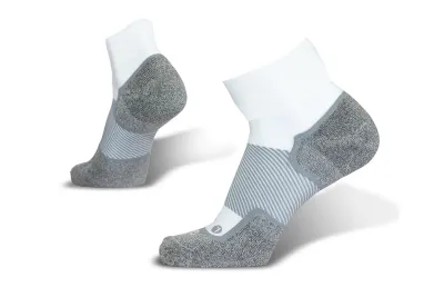 OS1st Wide Wellness White Unisex Performance Crew Work Socks CA