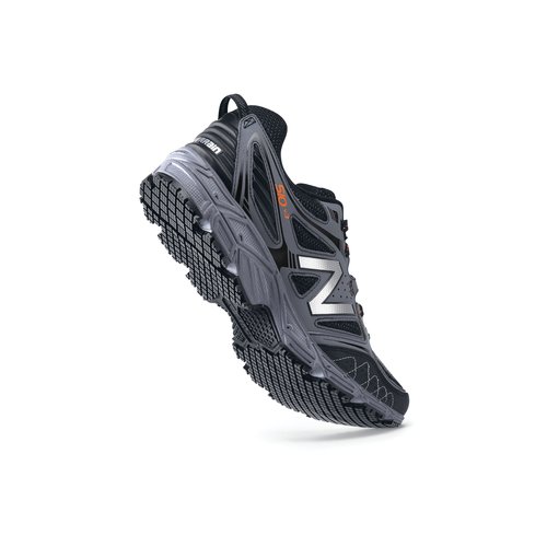 Men's Slip-Resistant Athletic Shoes 