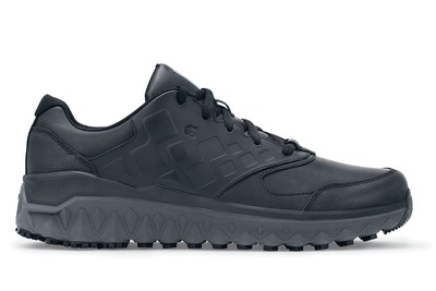 athletic slip resistant shoes