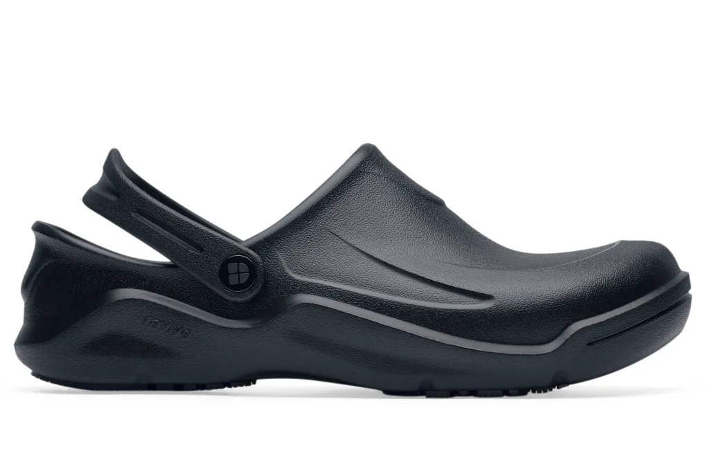 Zinc: Comfortable Black Slip-Resistant Work Clogs Shoes For Crews