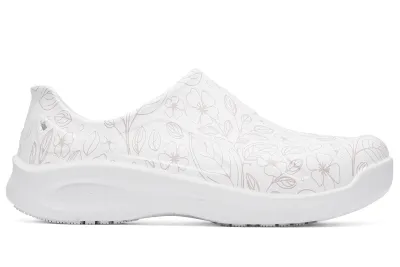 Radium II Black & Gray Leopard Non-Slip Nurse Clogs for Men and Women